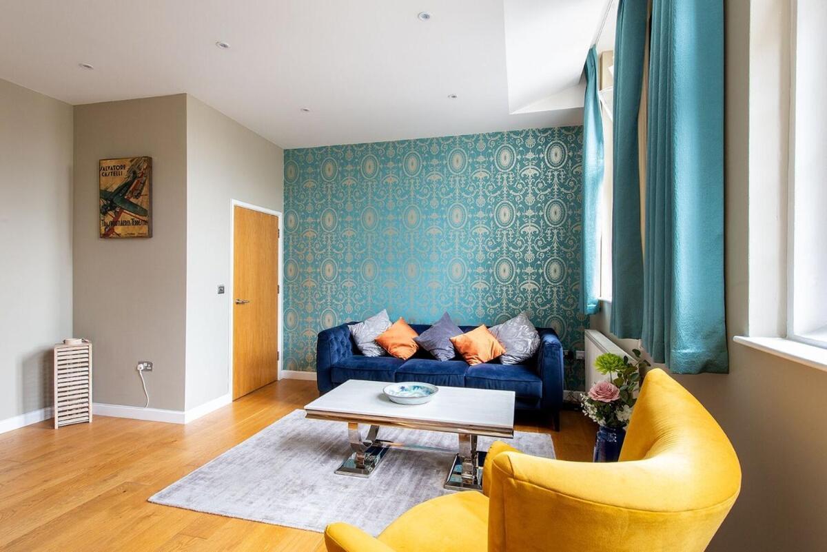 The Most Central Apartment In Canterbury Stunning Interiors, Fully Equipped, City Views And Free Wifi! Exterior foto